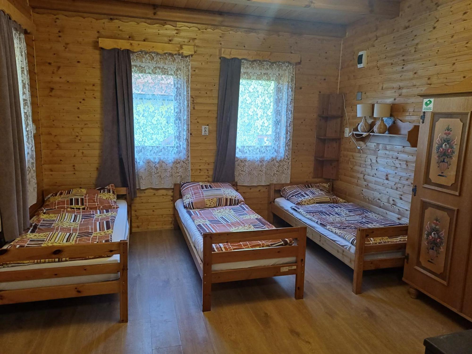 Zanati Apartmannhaz Nagykapornak Zewnętrze zdjęcie